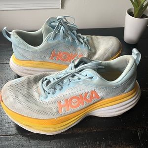 HOKA Bondi 8 WIDE size 8.5